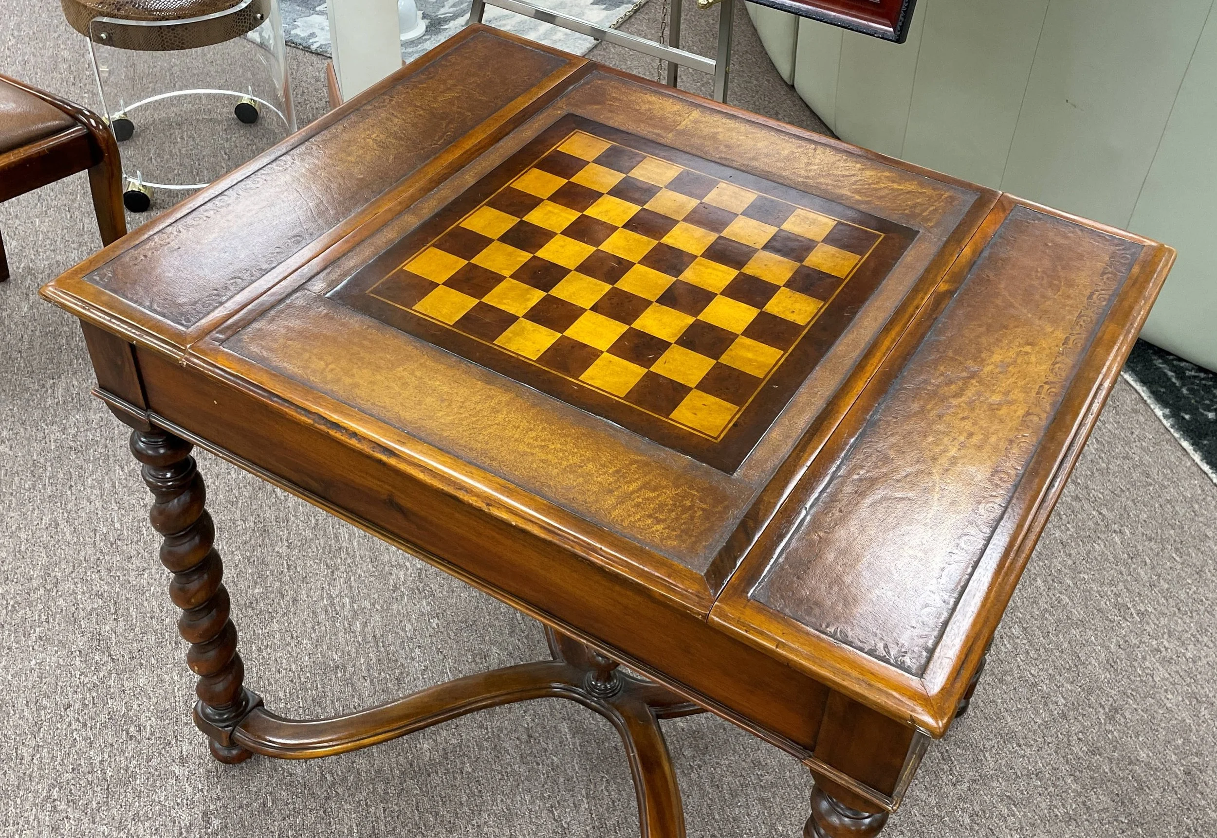 94615★THEODORE ALEXANDER ゲームテーブル チェス Encore Furniture Gallery-Theodore Alexander Spiral Turned Leg Game